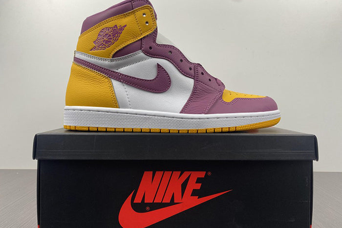 AIR JORDAN 1 HIGH OG “BROTHERHOOD"