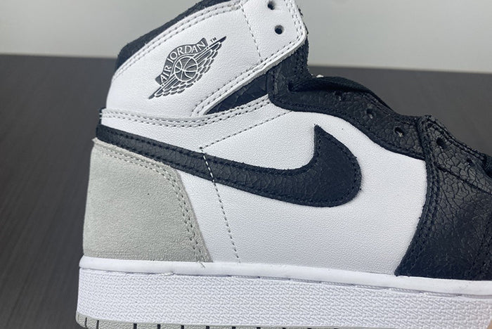 AIR JORDAN 1 HIGH "BLEACHED CORAL"