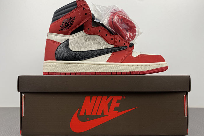 AIR JORDAN 1 RETRO HIGH "TRAVIS SCOTT CHICAGO"