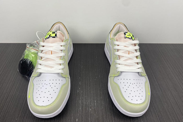 AIR JORDAN 1 RETRO LOW "WHITE GHOST GREEN BLACK"