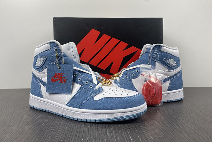 AIR JORDAN 1 HIGH OG "DENIM" (WMNS)