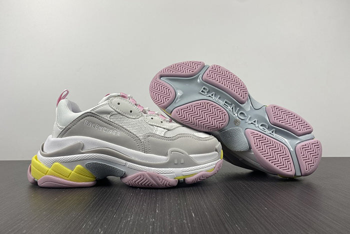 BALENCIAGA TRIPLE S