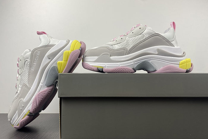 BALENCIAGA TRIPLE S