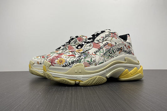 BALENCIAGA X GUCCI THE HACKER PROJECT TRIPLE S WHITE