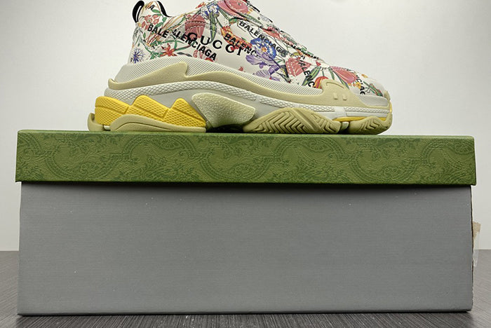 BALENCIAGA X GUCCI THE HACKER PROJECT TRIPLE S WHITE
