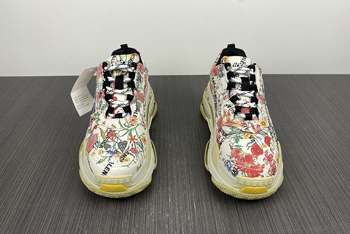 BALENCIAGA X GUCCI THE HACKER PROJECT TRIPLE S WHITE