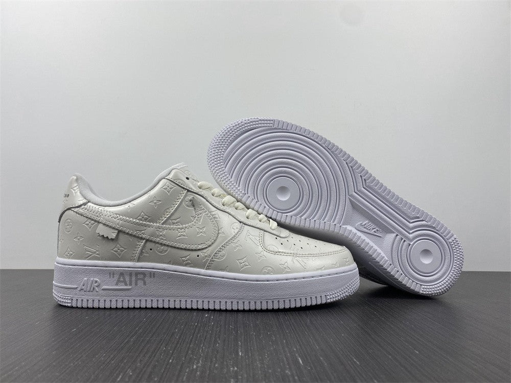 NIKE AIR FORCE 1 LOW OFF-WHITE "CREAM WHITE BLACK"