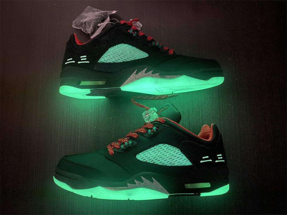AIR JORDAN 5 RETRO “ANTHRACITE”