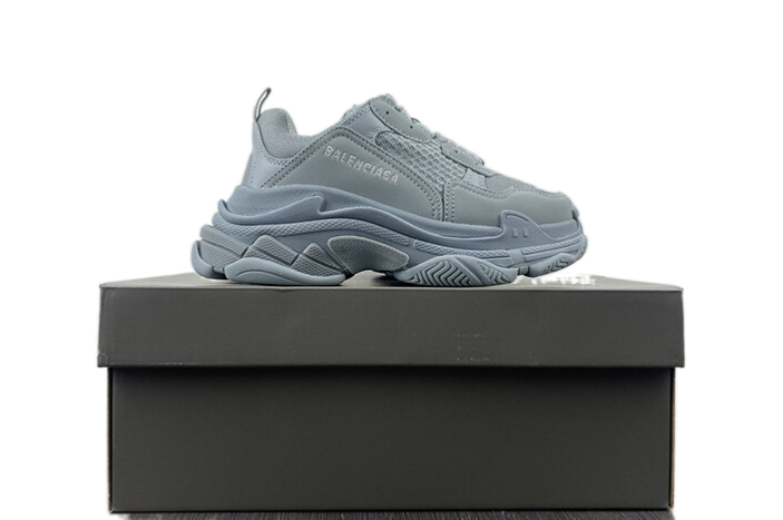 BALENCIAGA TRIPLE S