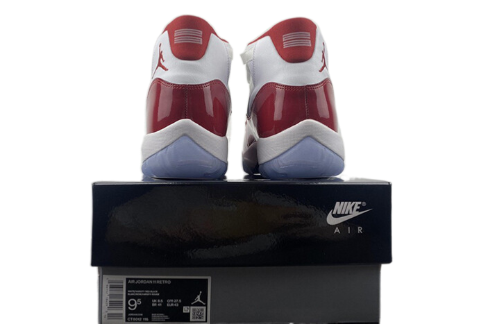 AIR JORDAN 11 "CHERRY"