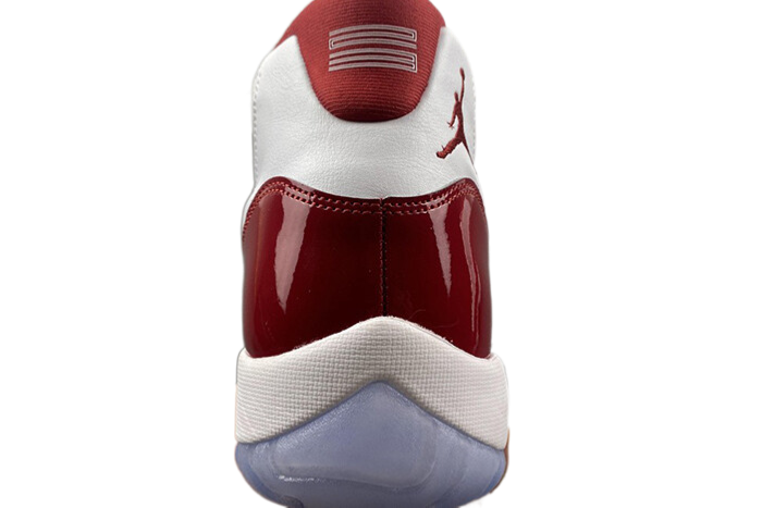 AIR JORDAN 11 "CHERRY"