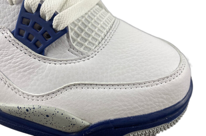 AIR JORDAN 4 RETRO "WHITE MIDNIGHT NAVY"