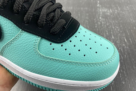 TIFFANY & CO. X AIR FORCE 1 "LOW"