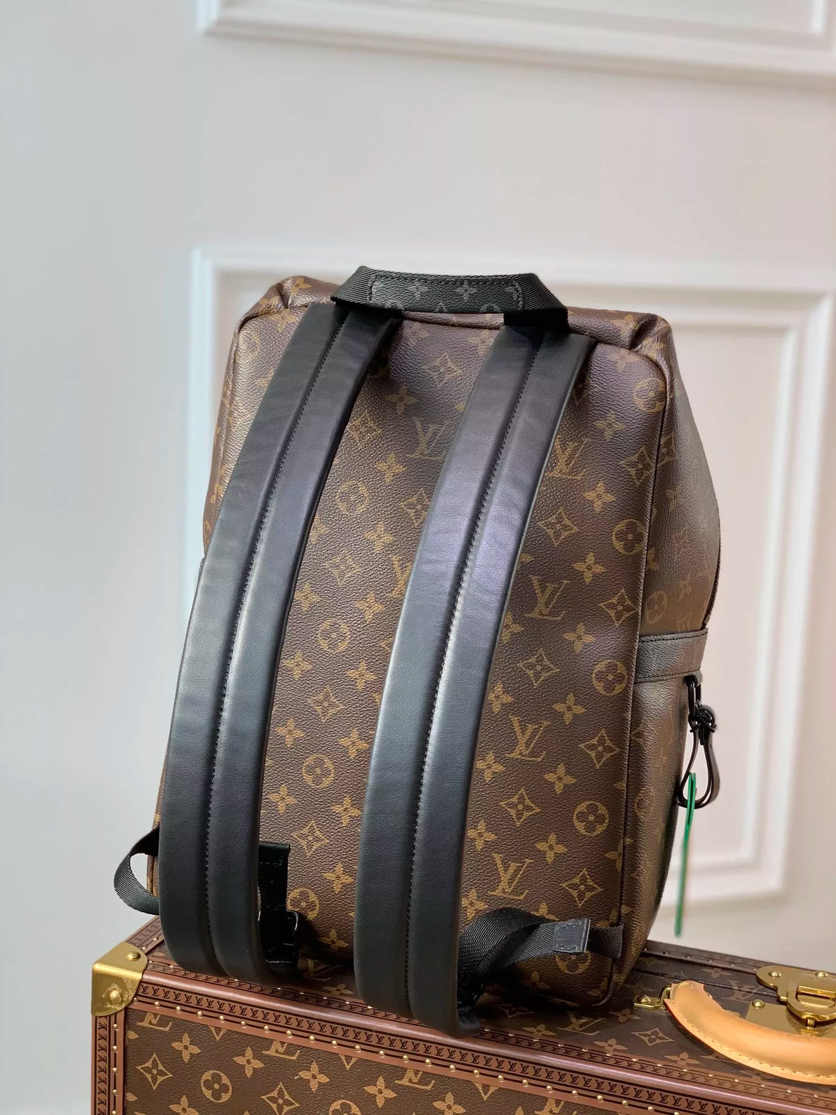 LOUIS VUITTON 37.0 X 40.0 X 20.0CM DISCOVER BACKPACK, OLD FLOWER, MONOGRAM CANVAS