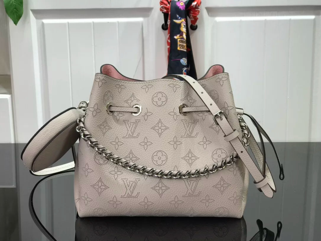LOUIS VUITTON 19 X 22 X 14CM BELLA MURIA BAG