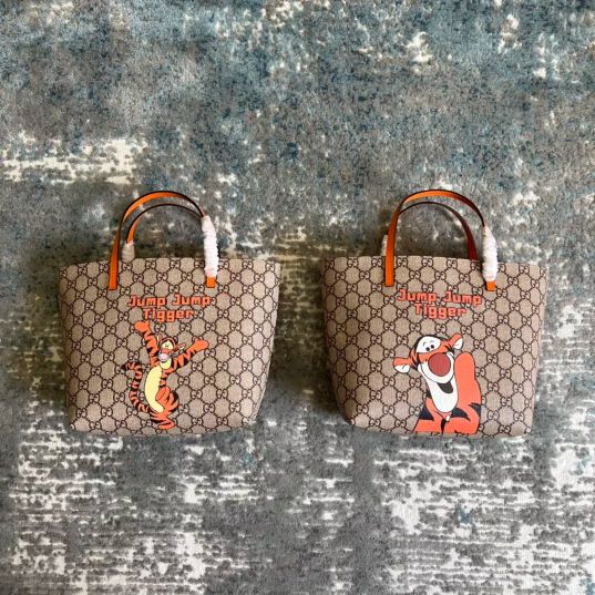 LOUIS VUITTON 21*20*10CM CHILDREN'S BAG PRINTED TIGER / ORANGE