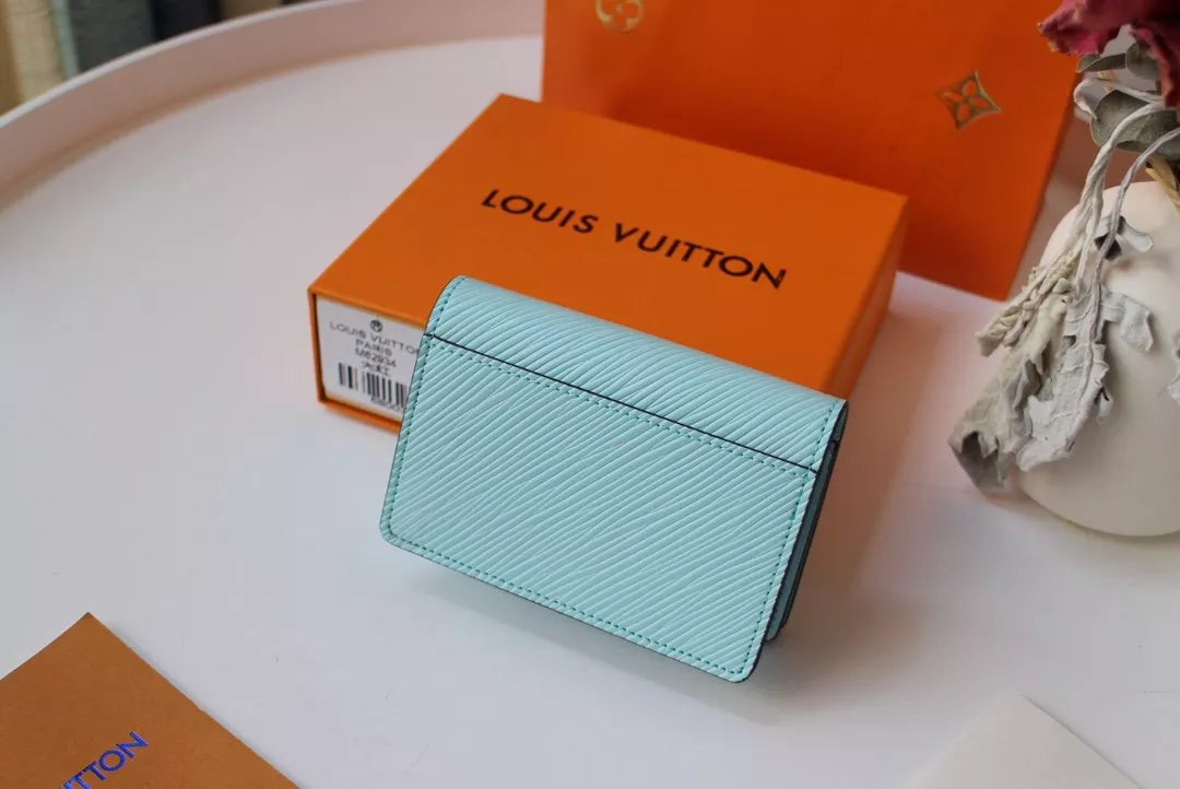 LOUIS VUITTON 10.5 x 7.0 x 3.0 CM MULTICARTES BAG