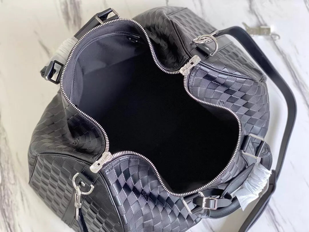 LOUIS VUITTON 45 X 27 X 20 CM HAND BAGS