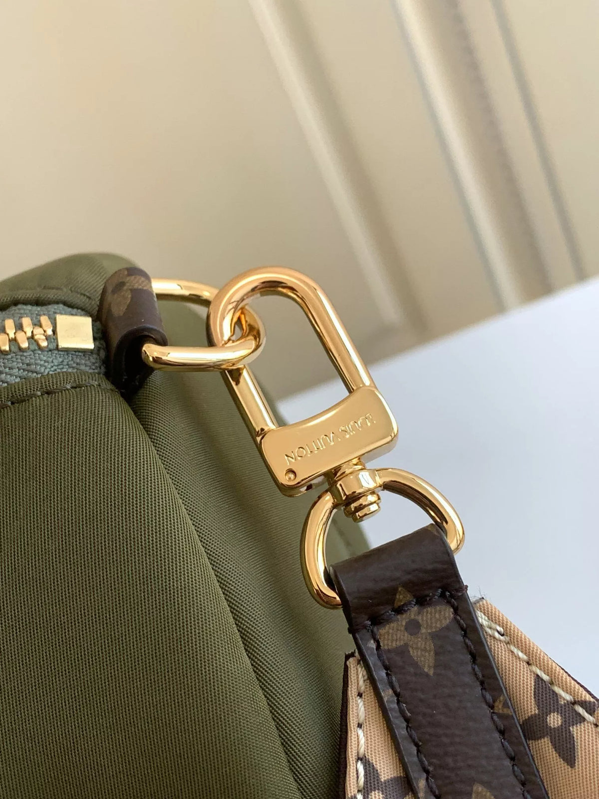 LOUIS VUITTON 25*19*15CM SPEED BANDOULI È RE 25 PILLOW BAG