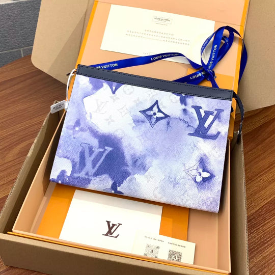 LOUIS VUITTON 26X20X5CM MONOGRAM ECLIPSE