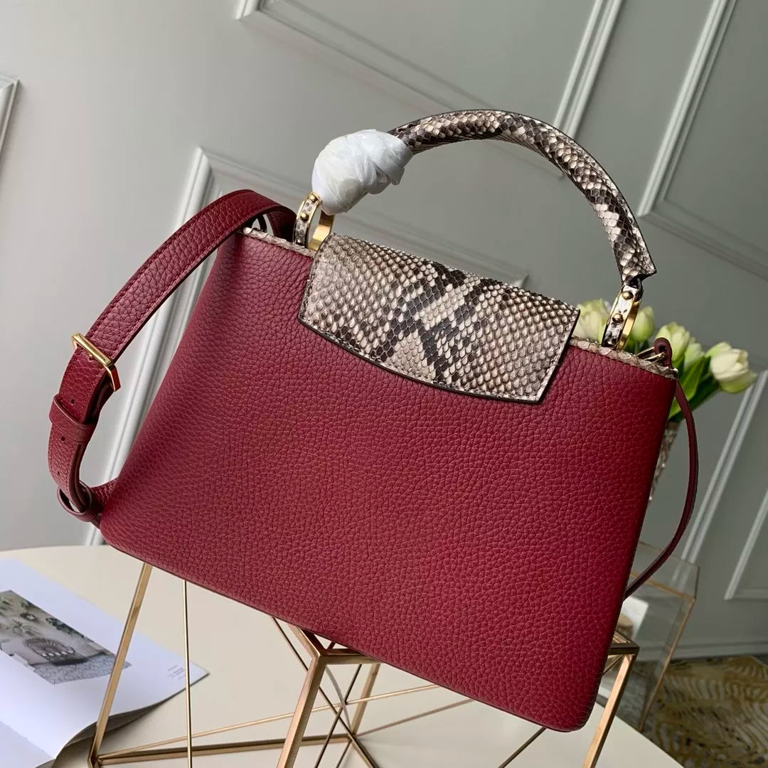 LOUIS VUITTON 27.0 X 18.0 X 9.0 CM 31.5X 20.0X 11.0CM CAPUCINES BB BAG