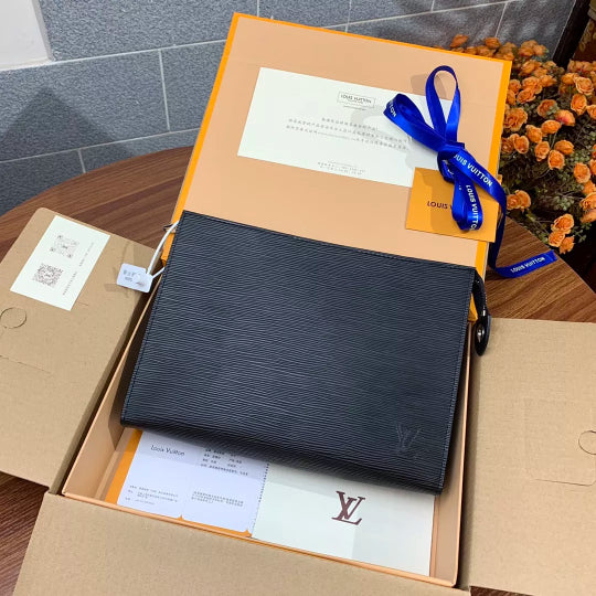 LOUIS VUITTON 27×20×3CM BLACK POCHETTE VOYAGE