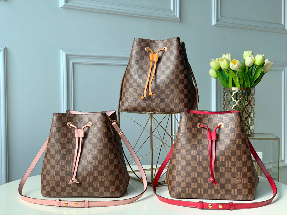 LOUIS VUITTON 26×22×27CM NEONOE BUCKET