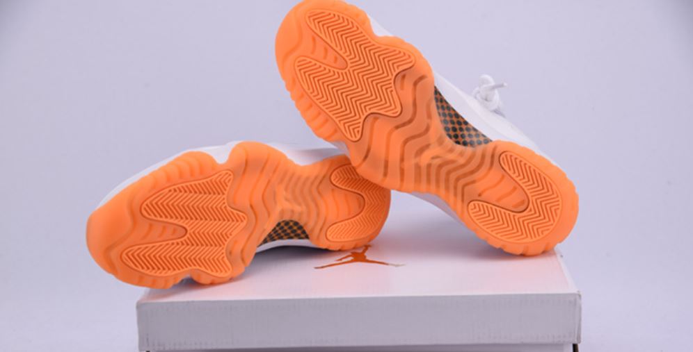 AIR JORDAN 11 LOW “CITRUS" (WMNS)