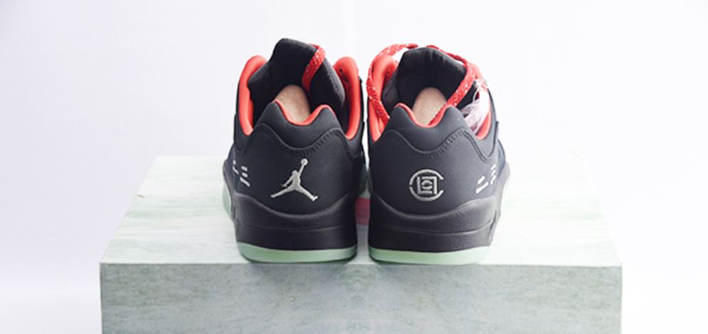 AIR JORDAN 5 RETRO “ANTHRACITE”