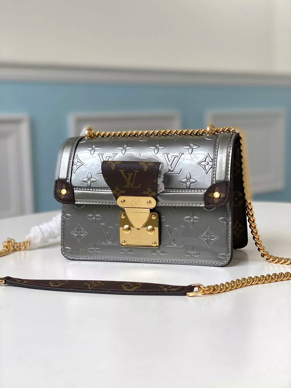 LOUIS VUITTON WYNWOOD CHAIN BAG，MONOGRAM VERNIS LEATHER + MONOGRAM CANVAS