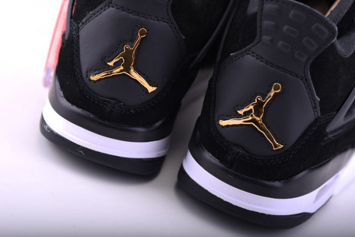 AIR JORDAN 4 RETRO "ROYALTY"