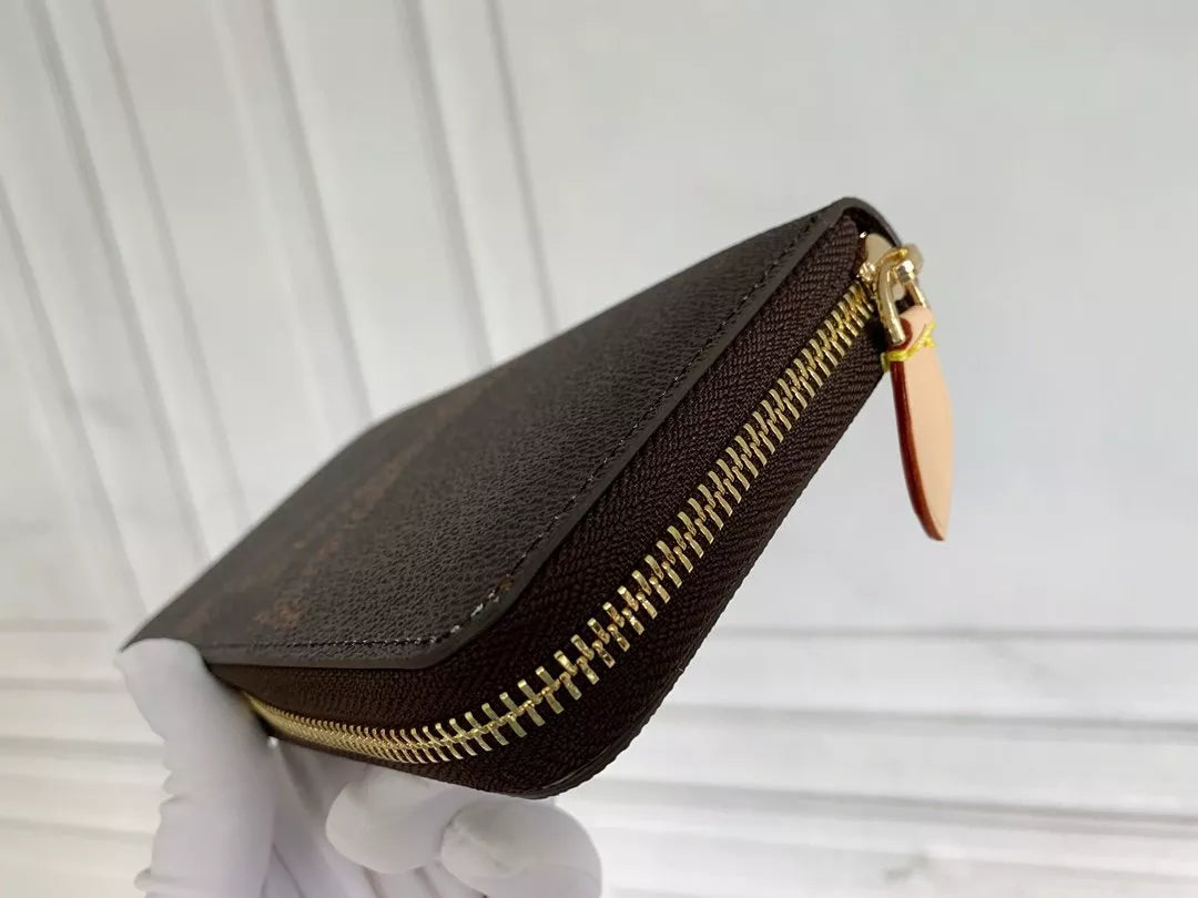 LOUIS VUITTON 19X10CM ZIPPY BAG