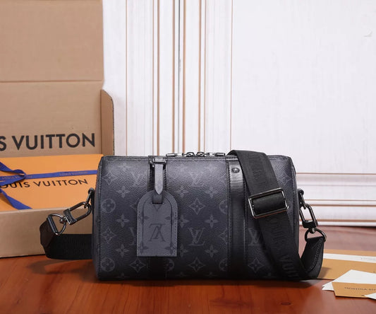 LOUIS VUITTON 27X17X13CM MONOGRAM ECLIPSE KEEPALL 27CM