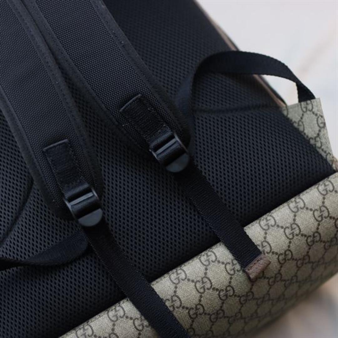 GUCCI GG BACKPACK WITH BEE