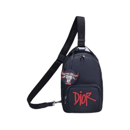 DIOR SLING BAG BLACK