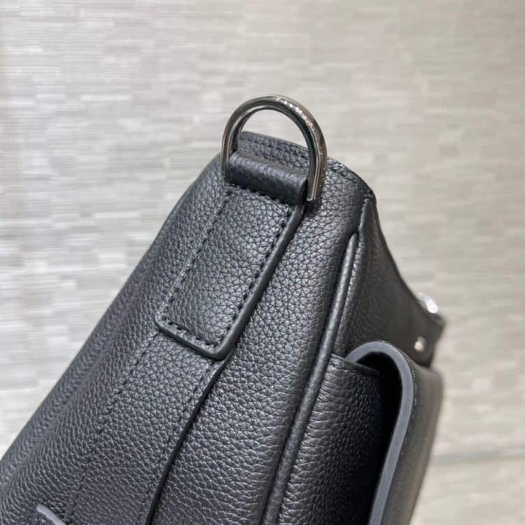 MINI SADDLE SOFT BAG THREE QUARTER CLOSED VIEW OPEN GALLERY