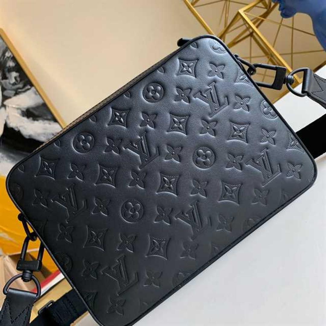 LOUIS VUITTON DUO MESSENGER G5
