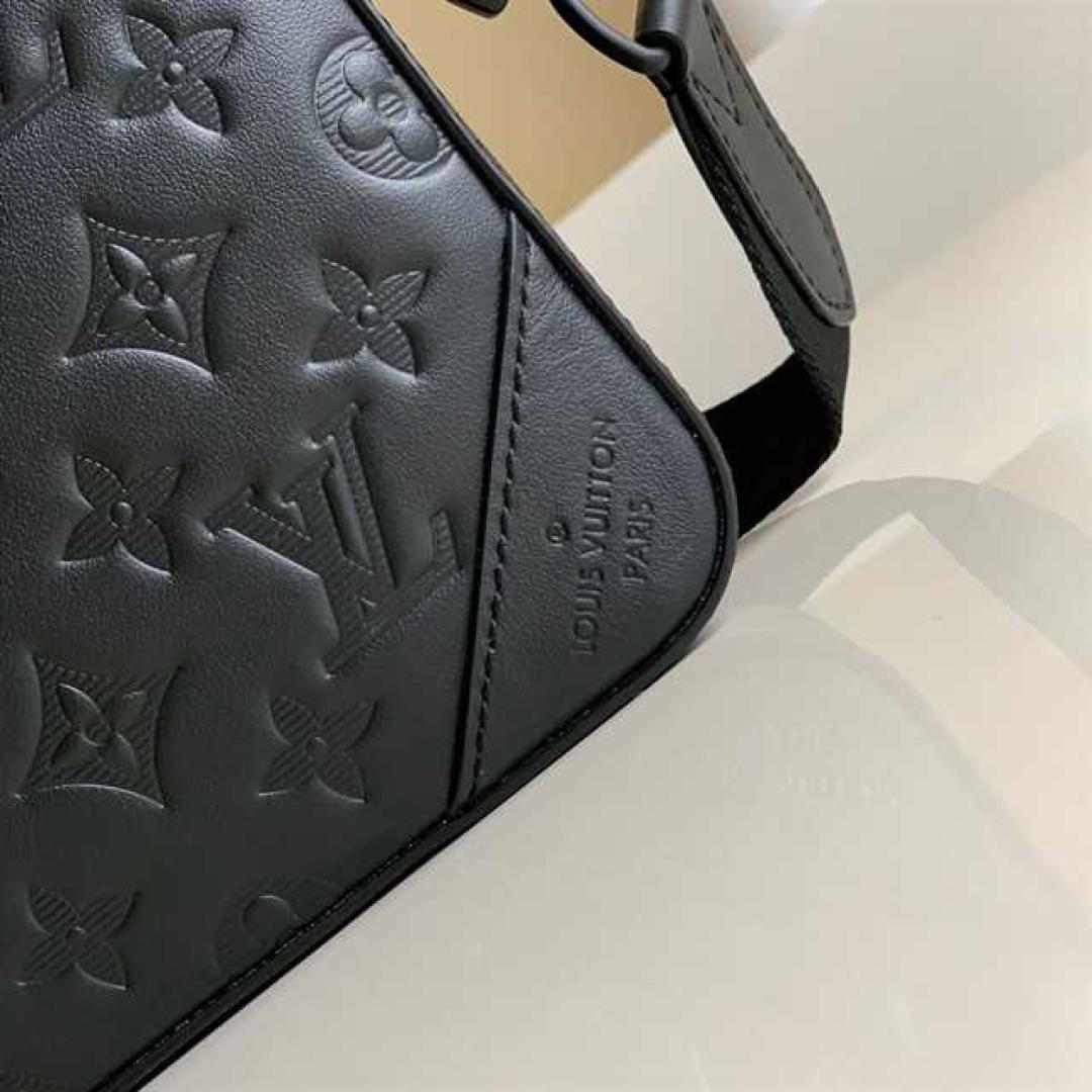 LOUIS VUITTON DUO MESSENGER G5