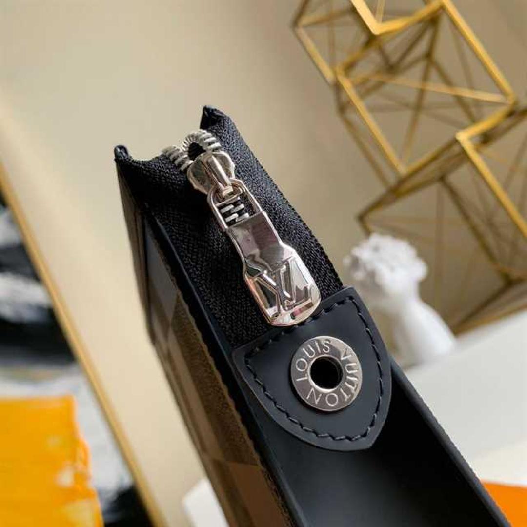 POCHETTE VOYAGE MM DAMIER GRAPHITE CANVAS