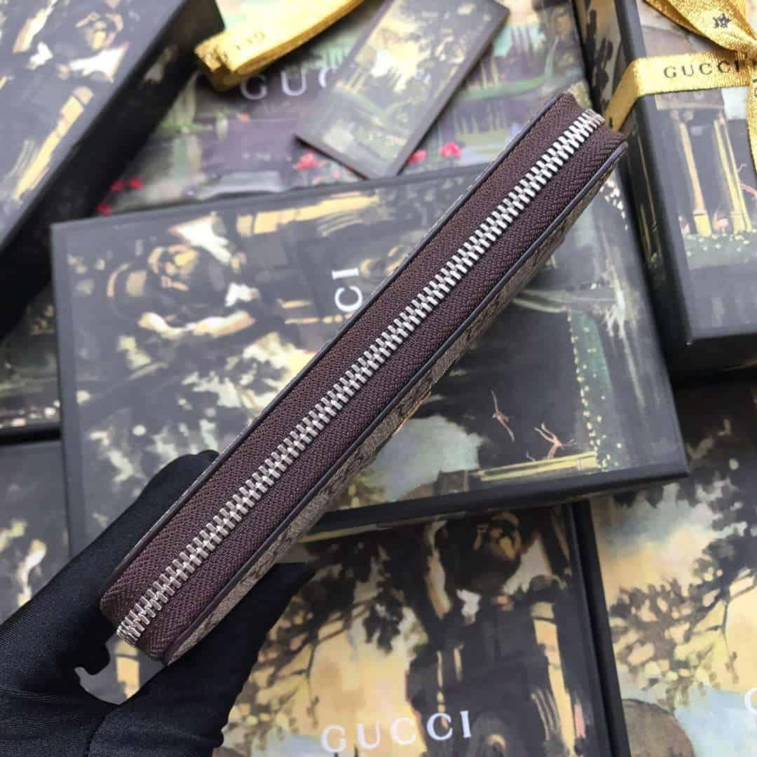 GUCCI WEB GG SUPREME ZIP AROUND WALLET