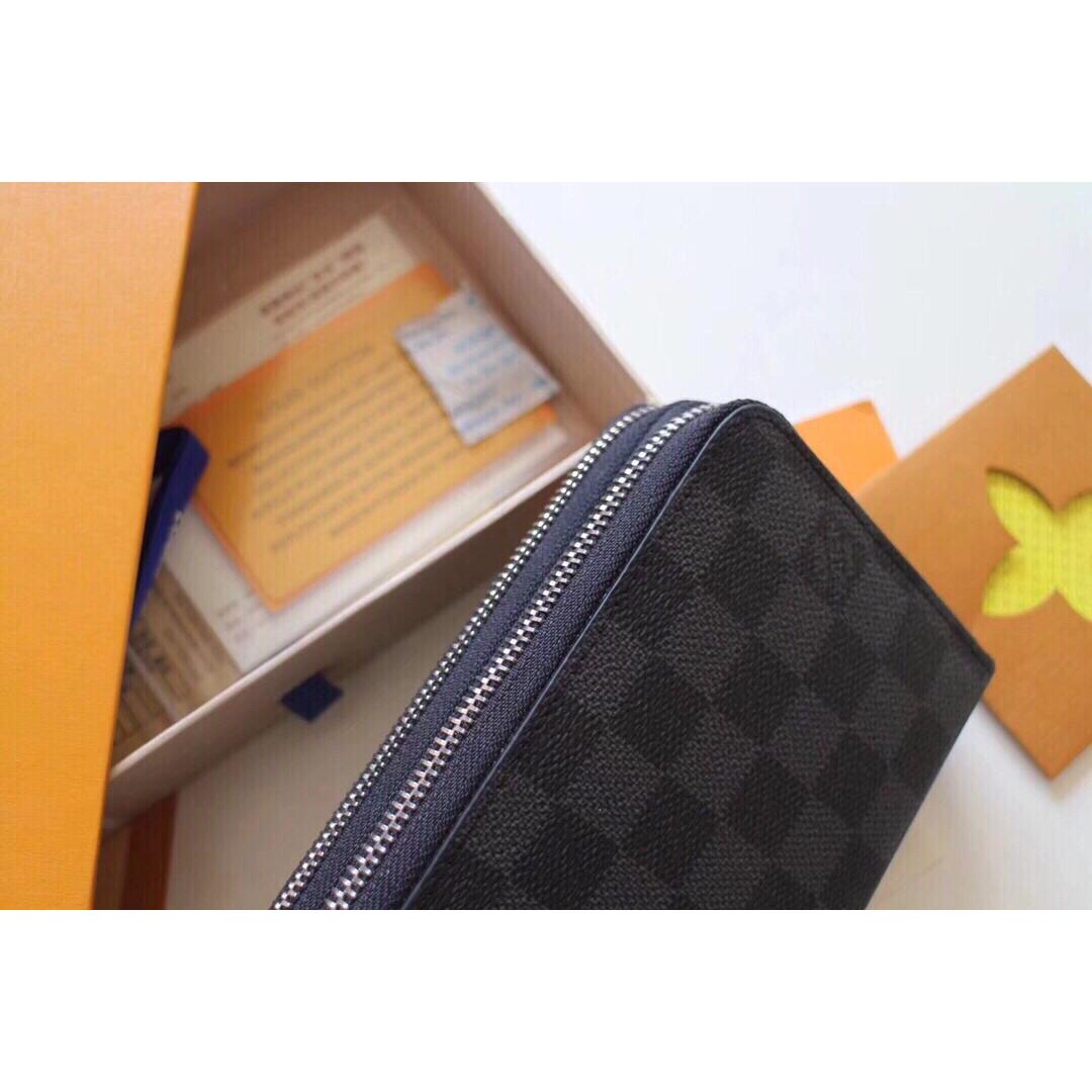 LV ZIPPY VERTICAL