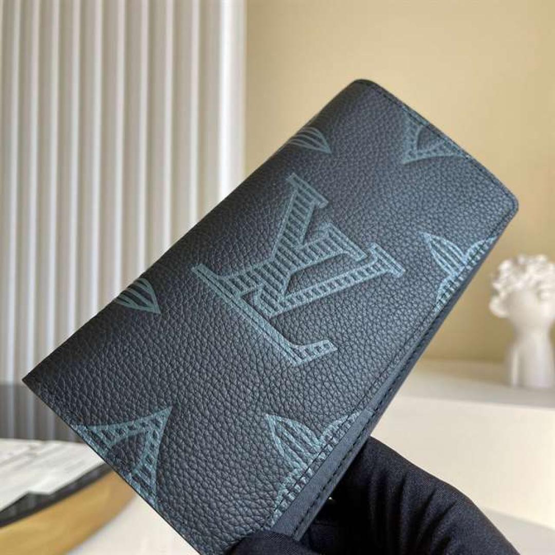 LOUIS VUITTON BRAZZA WALLET TAURILLON SHADOW LEATHER