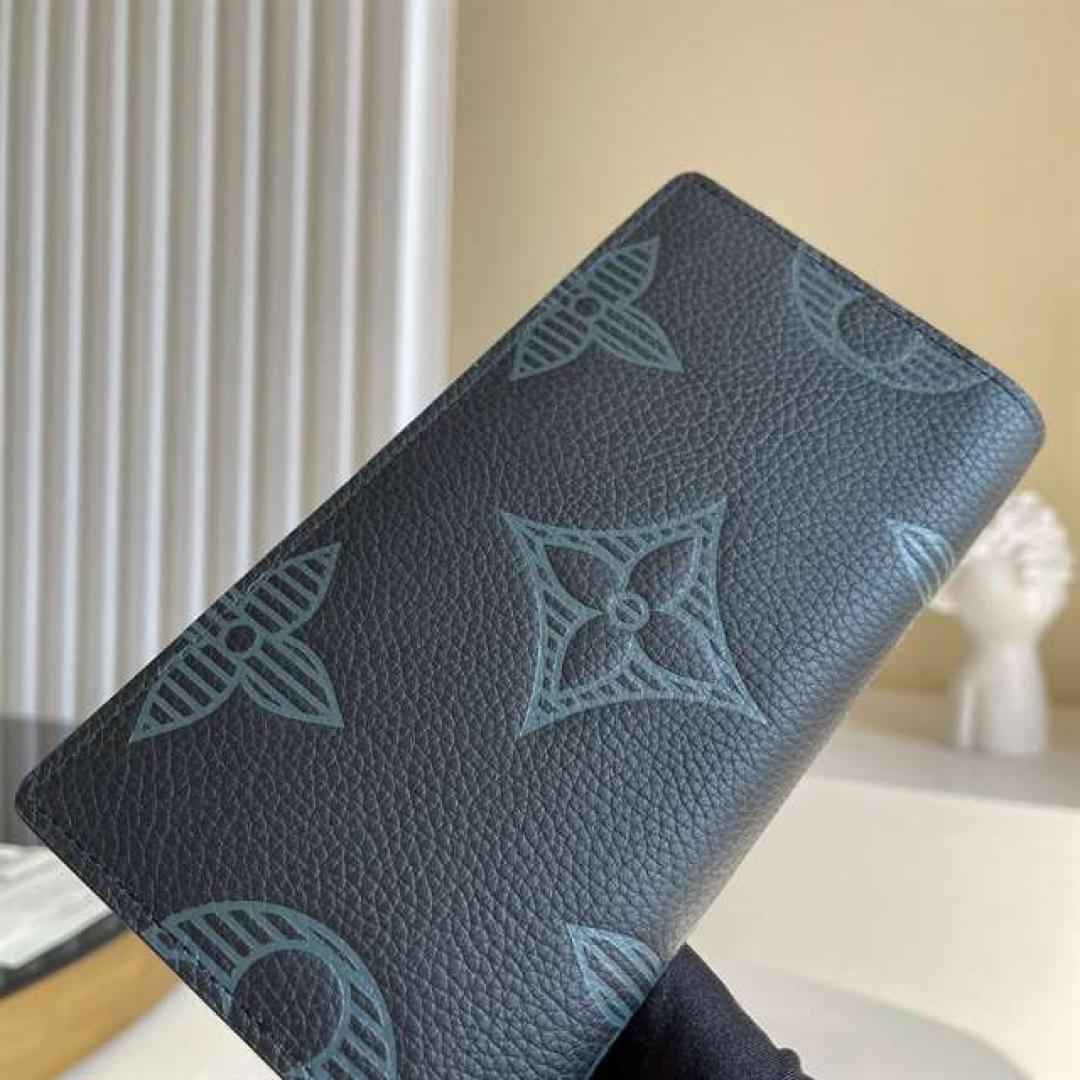 LOUIS VUITTON BRAZZA WALLET TAURILLON SHADOW LEATHER