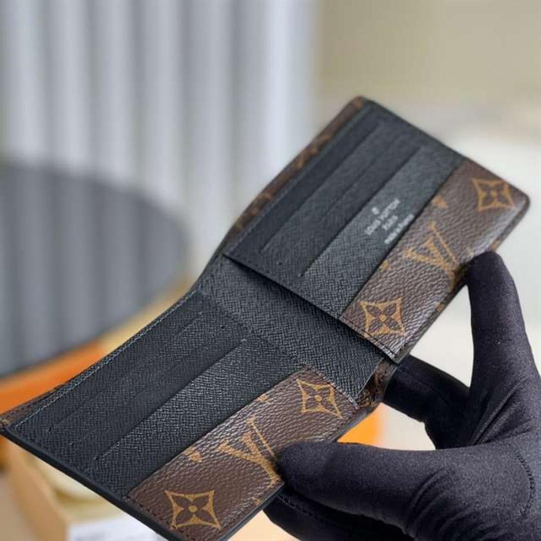 LOUIS VUITTON GASPAR WALLET MONOGRAM MACASSAR CANVAS