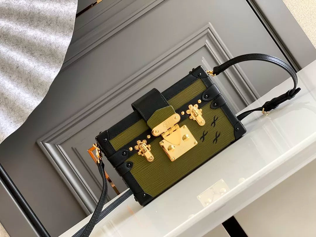 LOUIS VUITTON 20 X 12.5 X 5CM PETITE MALLE BOX