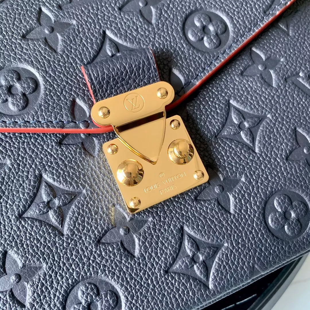 LOUIS VUITTON 25*19*7CM POCHETTE METIS 10 COLOR
