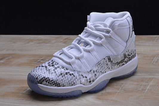 AIR JORDAN 11 RETRO "PREM HC"