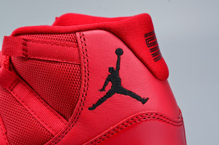 AIR JORDAN 11 RETRO“GYM RED”