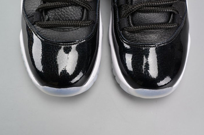 AIR JORDAN 11 RETRO "72-10" (GS)