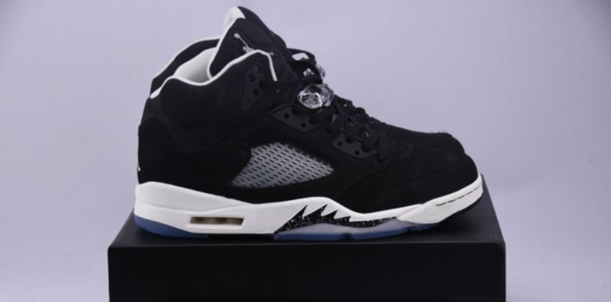 AIR JORDAN 5 RETRO "MOONLIGHT" (2021)